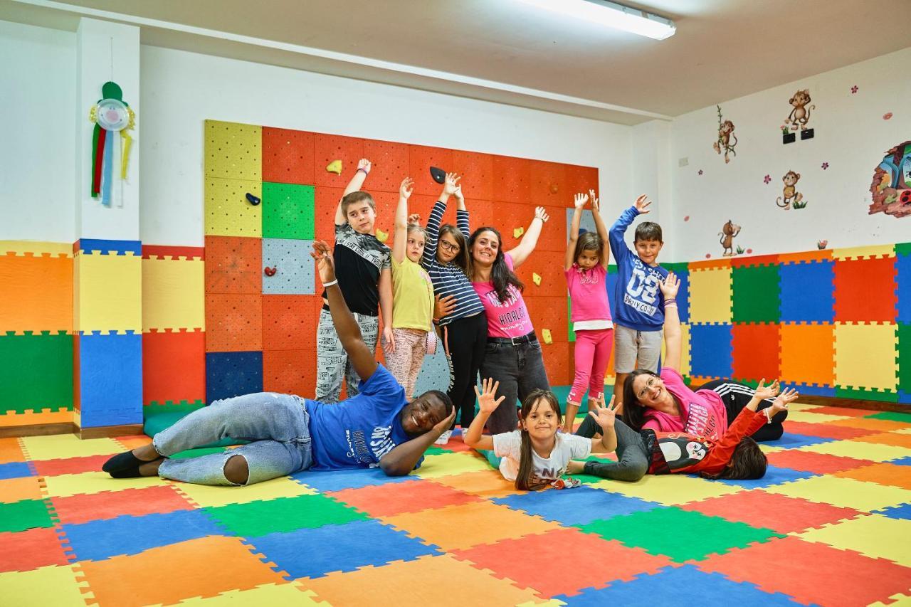 Family Hotel Andes - Only For Family Vigo di Fassa Luaran gambar